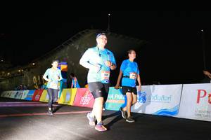 BIB: 905, 100
                            <button type="button" onclick="openModal(3397496)" class="btn btn-primary btn-sm float-right btn-popup" data-toggle="modal" data-target=".modal-high-quality">
                        <i class="fas fa-shopping-cart"></i> Add to Cart
                    </button>
                                            <button type="button" onclick="isThisMe(3397496, true)" class="btn btn-success btn-sm float-right btn-popup btn-isme hidden" data-toggle="tooltip" data-placement="bottom" title="นี่คือรูปของคุณใช่ไหม คลิกที่นี่เพื่อเอาเข้าอัลบั้ม">
                        <i class="fas fa-plus"></i> Add to album
                    </button>
                    <button type="button" onclick="isThisMe(3397496, false)" class="btn btn-warning btn-sm float-right btn-popup btn-isnotme hidden">
                        <i class="fas fa-ban"></i> Remove from album
                    </button>